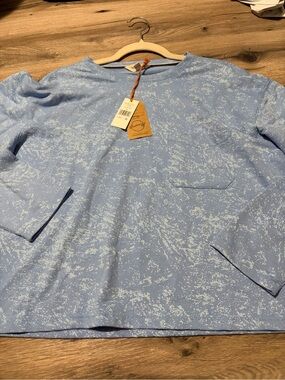 NWT vintage look Speckled Pocket Pullover- indigo blue or turquoise , Med